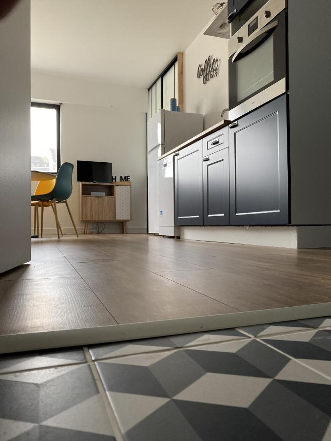 Super Appartement Cosy, Parking Prive 库尔瑟勒·苏尔·梅尔 外观 照片